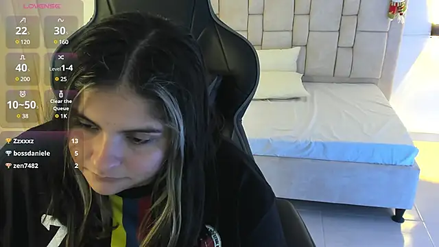 Sienna Jones online show from 01-02-25, 10:01