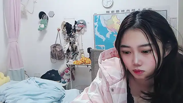 Cherie-xinxin01 online show from 12-11-24, 01:28