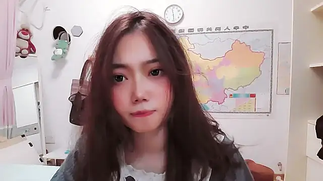 Cherie-xinxin01 online show from 12-01-24, 04:34