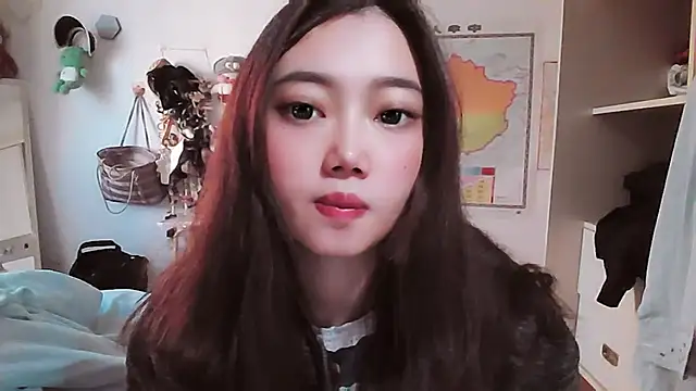 Cherie-xinxin01 online show from 12-02-24, 05:54