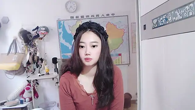 Cherie-xinxin01 online show from 12-05-24, 08:38