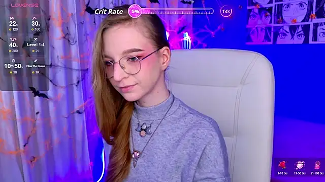 Snapshot of VioletShine chatting on 10-24-25, 12:37 VioletShine online show from 10-24-25, 12:37