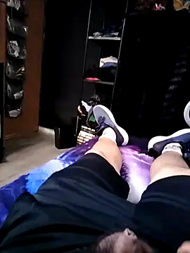 Alee3xxx online show from 10-30-25, 04:48