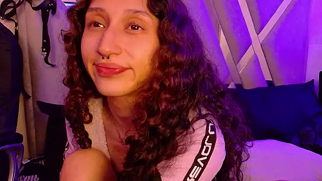 Queenjenn   online show from 01-09-26, 06:42