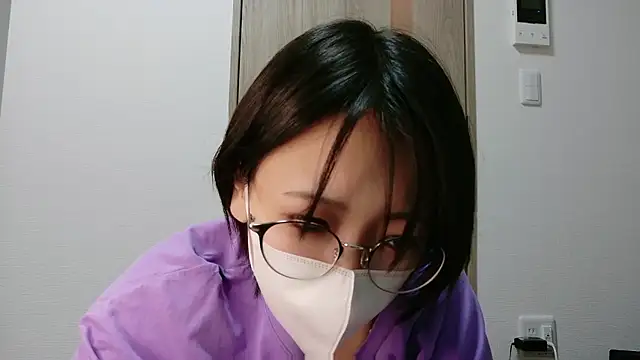 Snapshot of rei_0180 chatting on 10-03-25, 05:36 rei 0180 online show from 10-03-25, 05:36