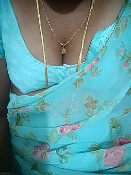 Snapshot of Telugu-mirchi chatting on 07-11-26, 06:41 Telugu-mirchi online show from 07-11-26, 06:41