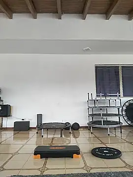 Snapshot of Alison_fitness chatting on 06-02-26, 01:11 Alison fitness online show from 06-02-26, 01:11