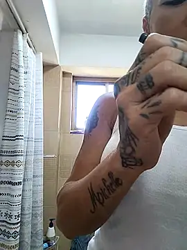 Alison fitness online show from 03-22-26, 01:12