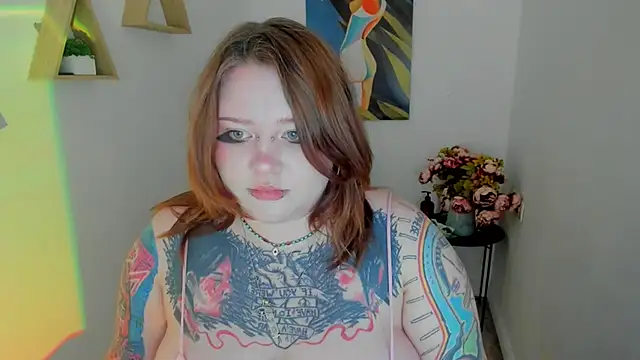 MoonLghte online show from 05-08-26, 07:28