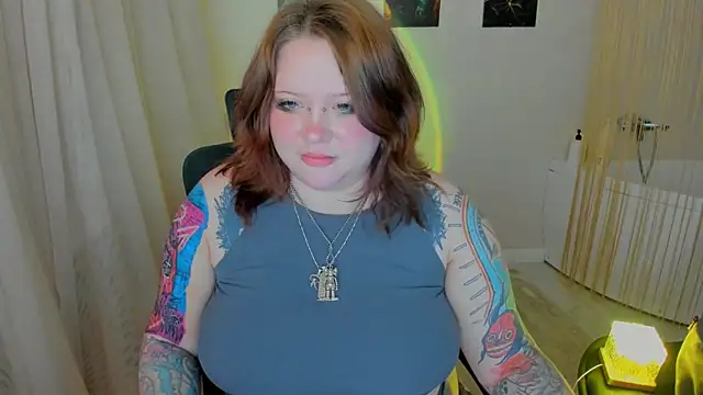 MoonLghte online show from 03-15-26, 07:43