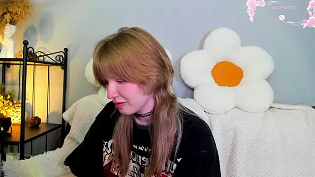 EvaStevs online show from 02-16-25, 11:28