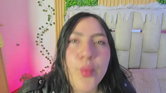 jenifer  power10 online show from 11-30-25, 07:58