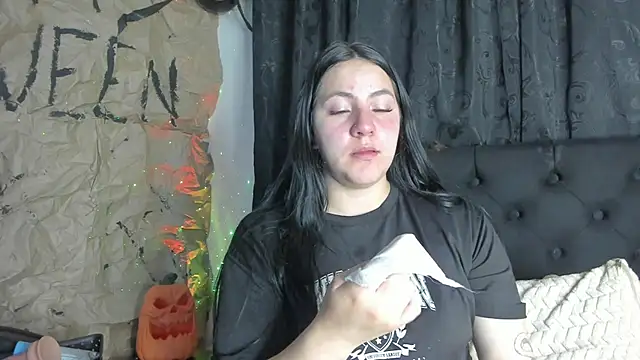 jenifer  power10 online show from 10-29-25, 09:36