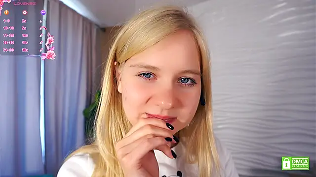 OdelinaFicken online show from 09-15-25, 06:14