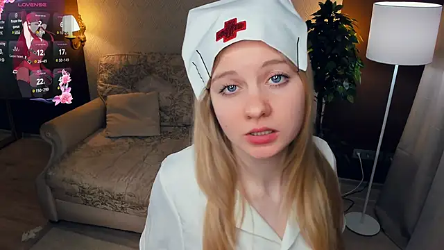 OdelinaFicken online show from 03-18-25, 08:28