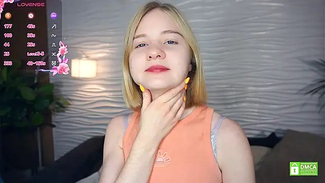 OdelinaFicken online show from 11-13-25, 04:05