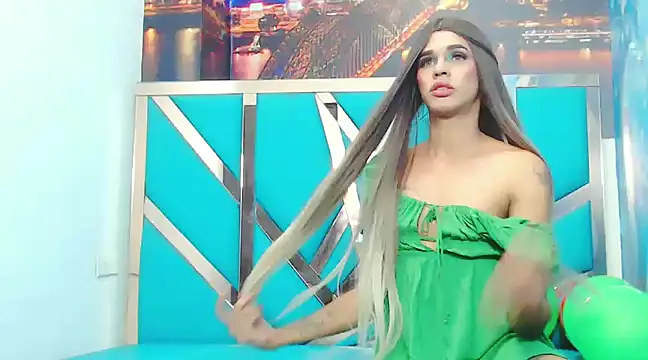 Luna and valery online show from 12-07-24, 10:56