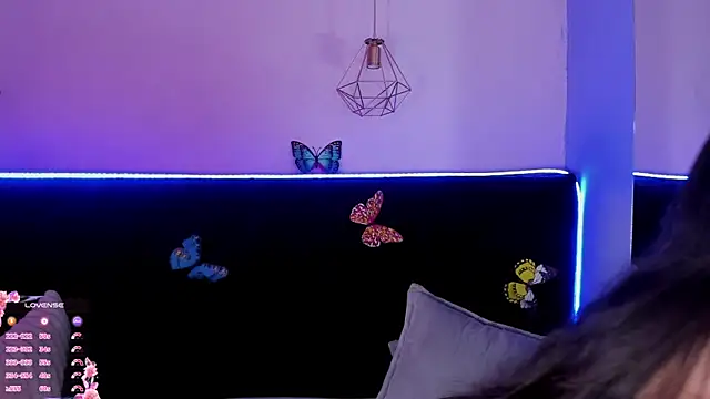 Anastasia Whitee online show from 01-17-26, 05:55