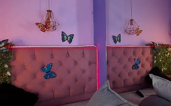 Anastasia Whitee online show from 03-17-25, 03:40