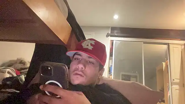 johnycash21 online show from 04-16-26, 03:29