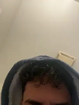 johnycash21 online show from 12-18-25, 01:26