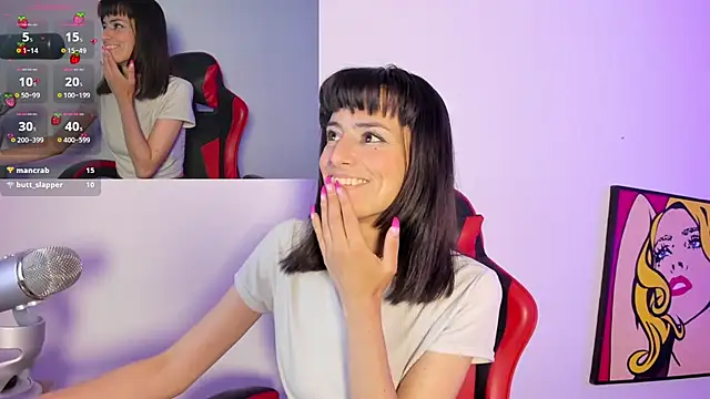 Snapshot of aiko_mori chatting on 09-29-25, 10:37 aiko mori online show from 09-29-25, 10:37