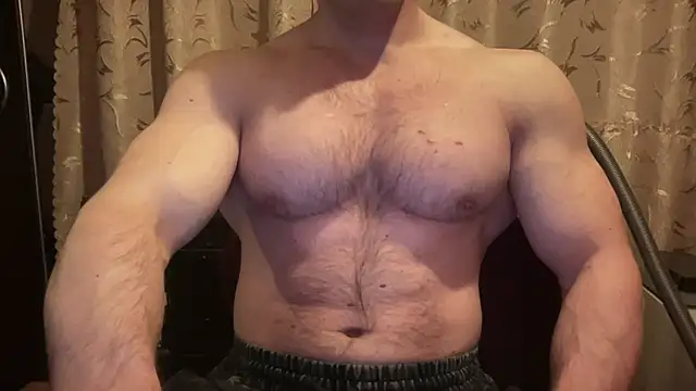 Snapshot of Mrbiceps23 chatting on 03-15-26, 08:38 Mrbiceps23 online show from 03-15-26, 08:38