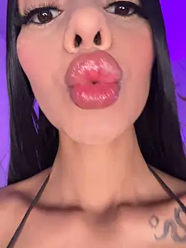 Tiffanny online show from 04-08-26, 03:02