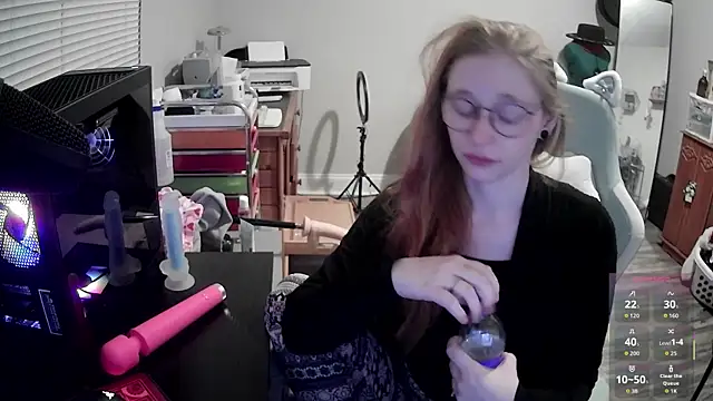 LilyFoxxx online show from 02-08-26, 06:11