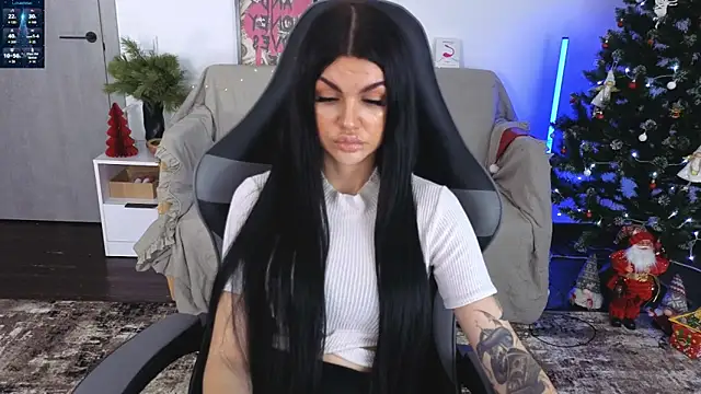 Tiffany lab online show from 12-18-25, 01:48