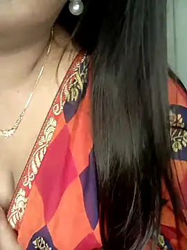 NOTY-LOVE-05 online show from 10-08-25, 03:13