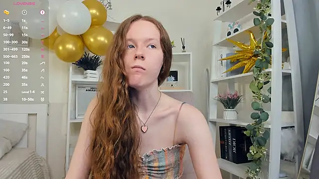 Snapshot of ZaraBluitt chatting on 05-16-26, 08:57 ZaraBluitt online show from 05-16-26, 08:57