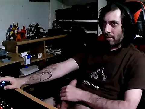 johnwood88 online show from 11-12-25, 05:44