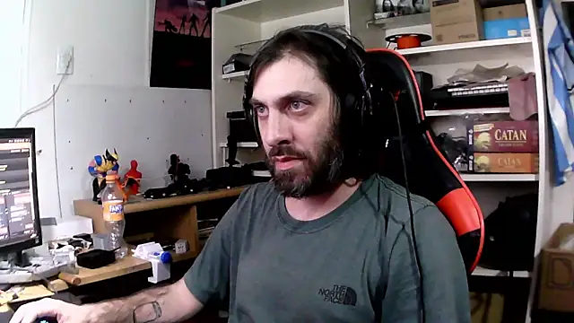 johnwood88 online show from 12-05-25, 04:22