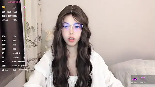 Yuki 111 online show from 12-07-24, 11:29