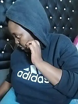 CHERRYYUMMY online show from 11-03-25, 11:52