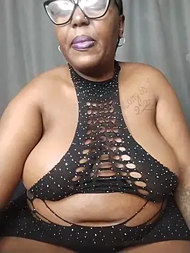 CHERRYYUMMY online show from 06-18-26, 10:31