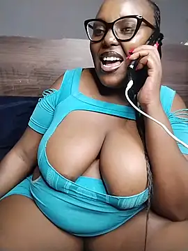 CHERRYYUMMY online show from 03-18-26, 08:32