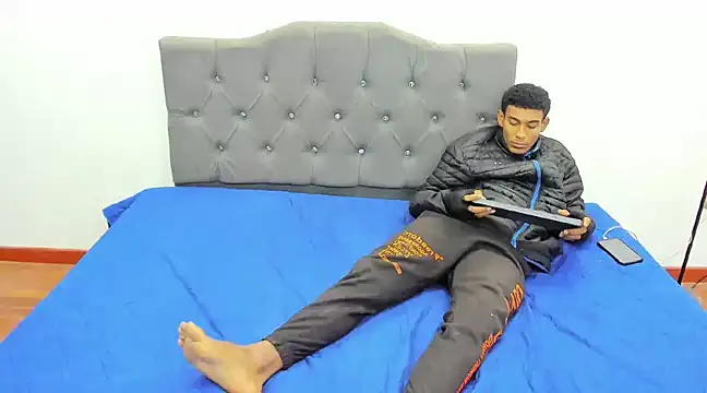 dominic hot69 online show from 12-13-24, 01:48