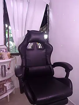 milf venus online show from 11-12-25, 10:02