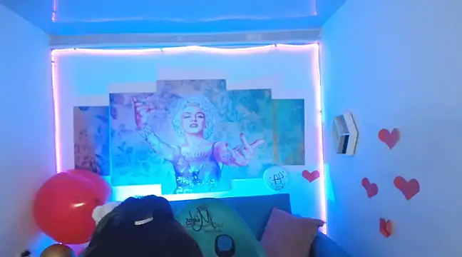 Sofi hot 4m online show from 03-15-25, 01:40