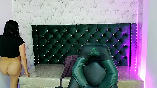 Sofi hot 4m online show from 03-26-26, 11:30