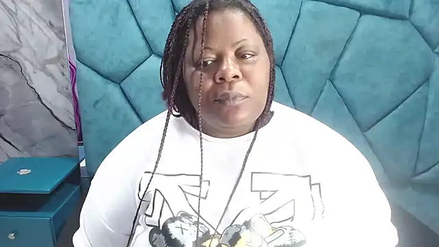 rocio bbw  online show from 11-05-25, 02:47