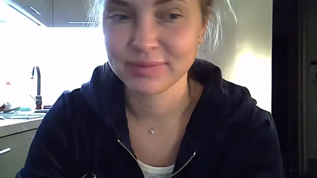 Lucky Anna online show from 10-02-25, 07:06