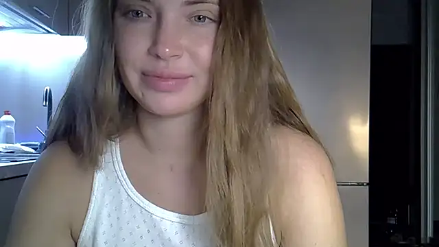 Lucky Anna online show from 12-22-25, 03:28