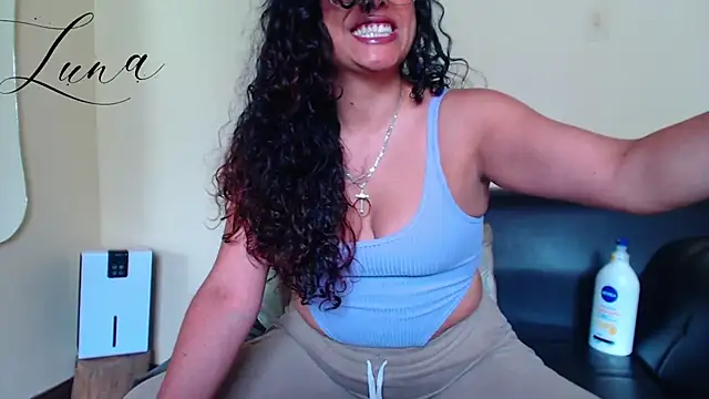 Lunavega1 online show from 04-07-26, 07:04