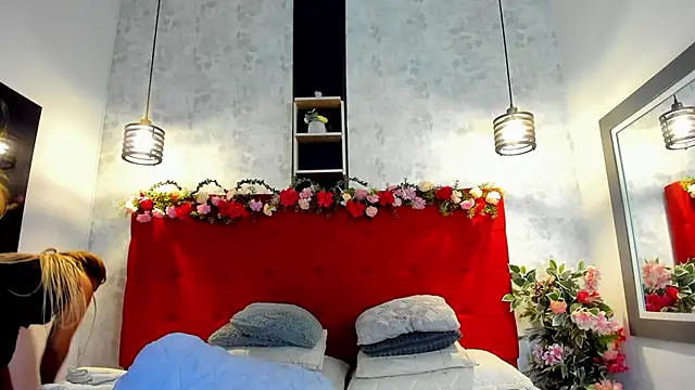 Snapshot of SilvannaFit chatting on 02-28-26, 09:09 SilvannaFit online show from 02-28-26, 09:09