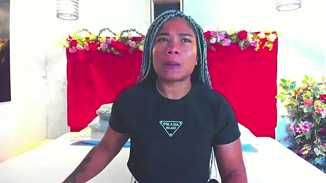SilvannaFit online show from 06-21-26, 09:15