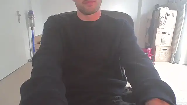 taallguyy 196 online show from 09-13-25, 05:02