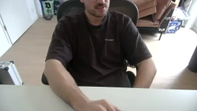 taallguyy 196 online show from 12-22-25, 12:05